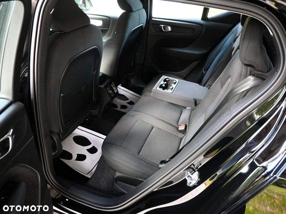 Volvo XC 40 T3 Momentum - 15