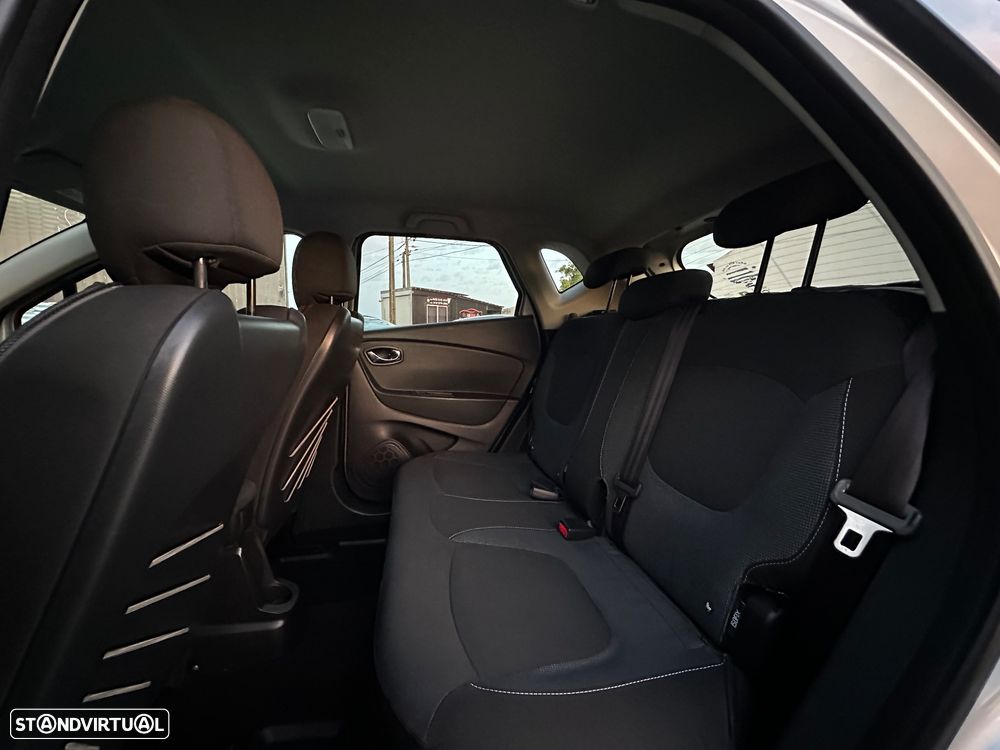 Renault Captur 1.5 dCi Exclusive - 8