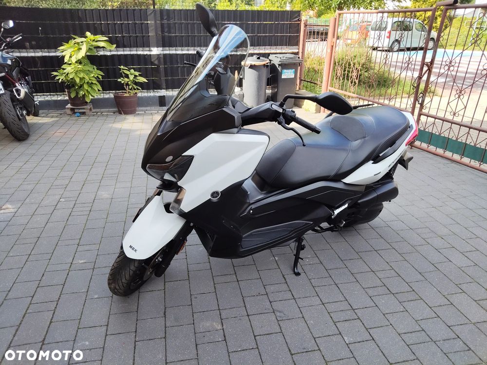 Yamaha X-max - 30