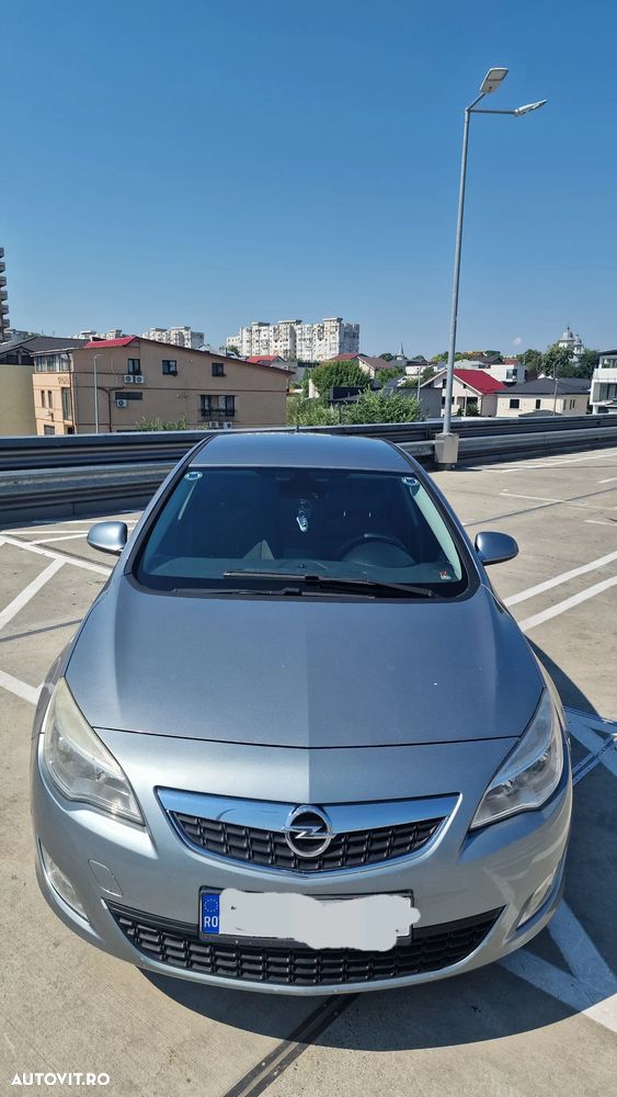 Opel Astra 1.7 CDTI DPF Color Edition - 12