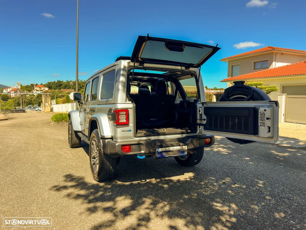 Jeep Wrangler Unlimited - 10