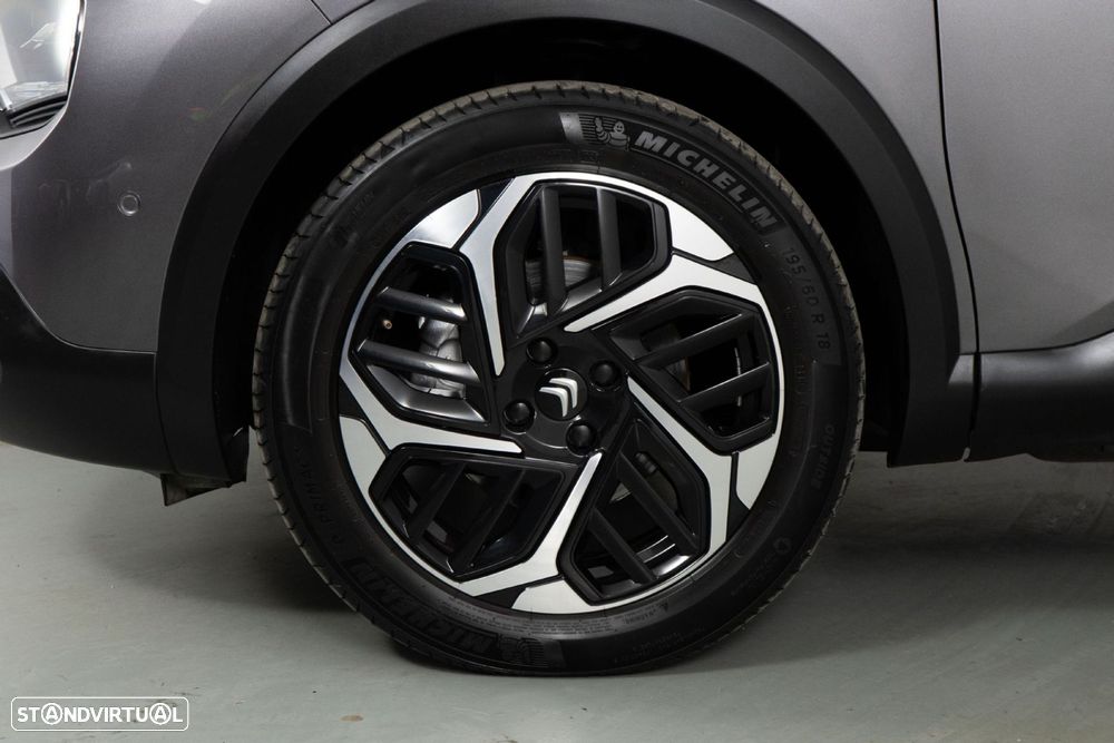 Citroën C4 1.2 PureTech Shine - 19