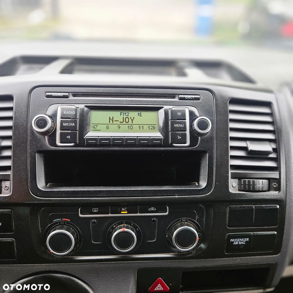 Volkswagen Transporter - 19