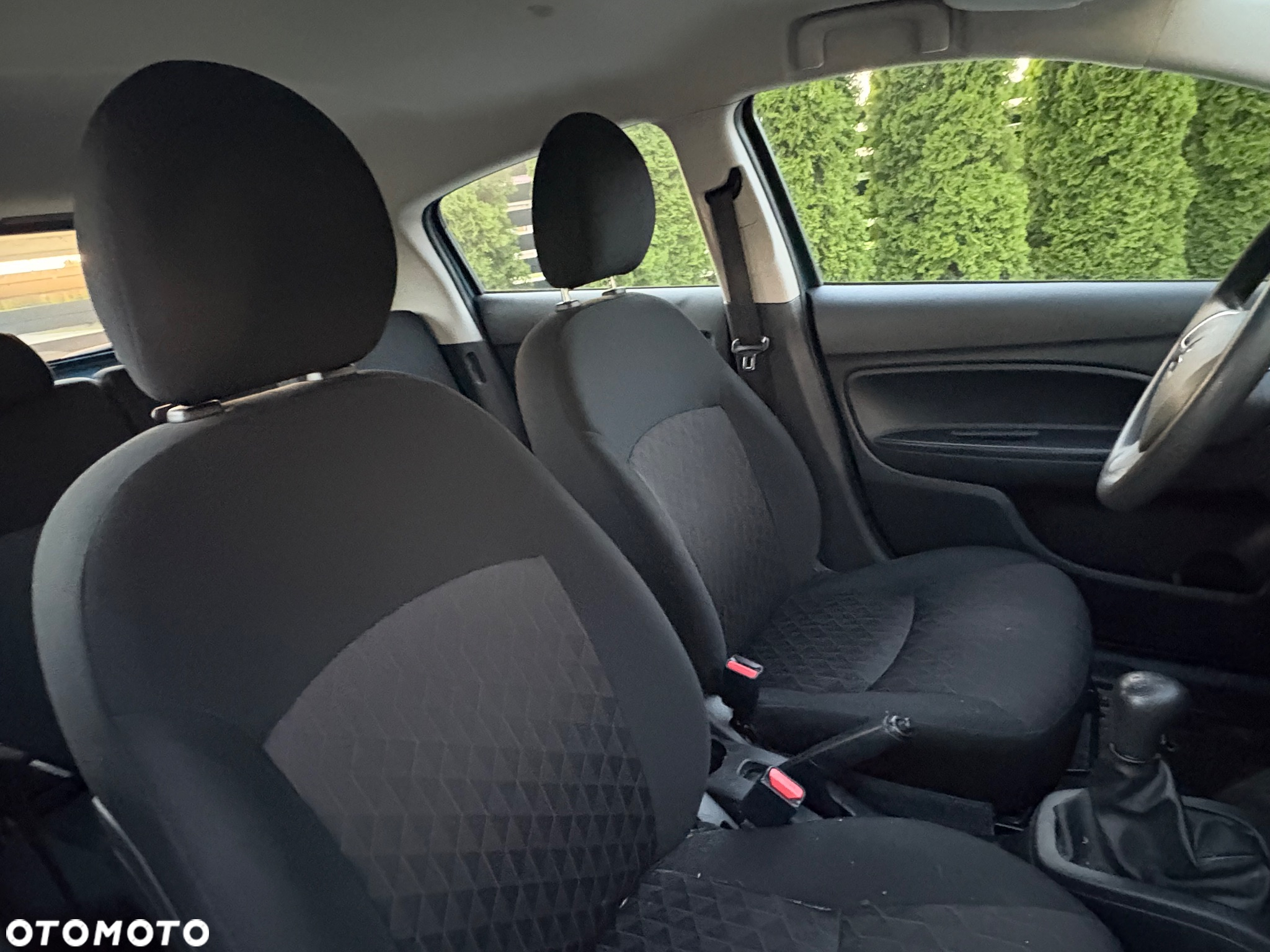 Mitsubishi Space Star 1.2 Select - 22