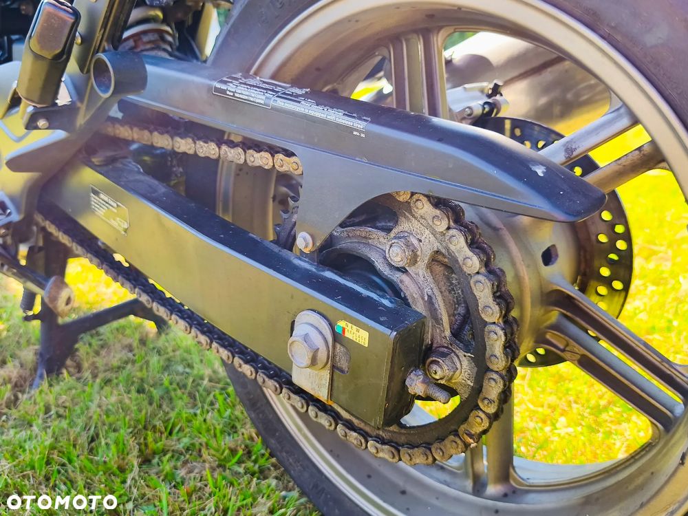 Honda CBF - 9