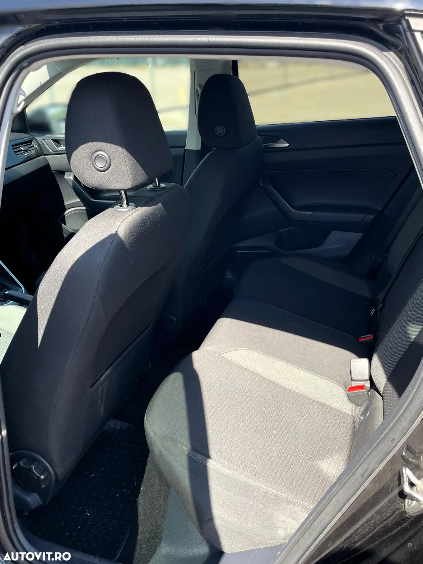 Volkswagen Taigo 1.0 TSI DSG Life - 17