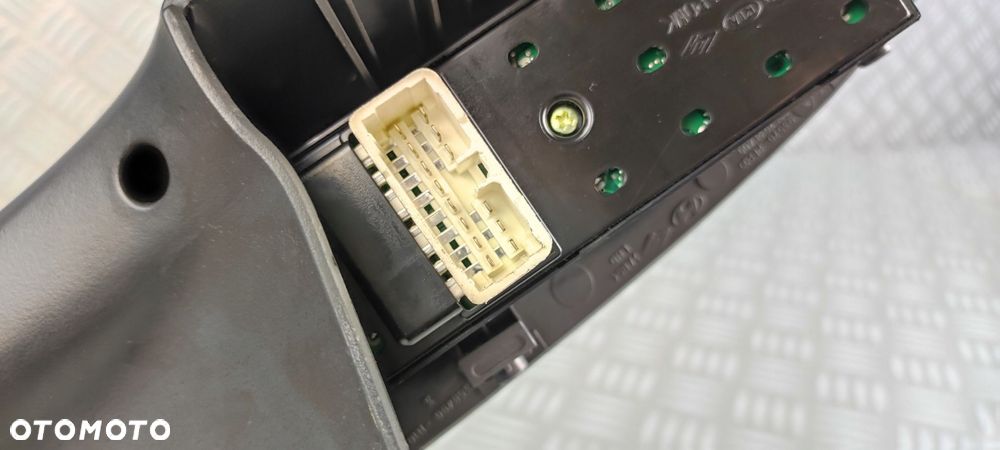 93570-2E200 panel przełącznik szyb lusterek HYUNDAI TUCSON I 1 2004-2010 EU - 9
