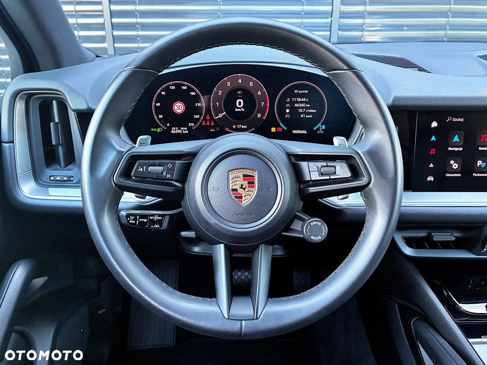 Porsche Cayenne - 29