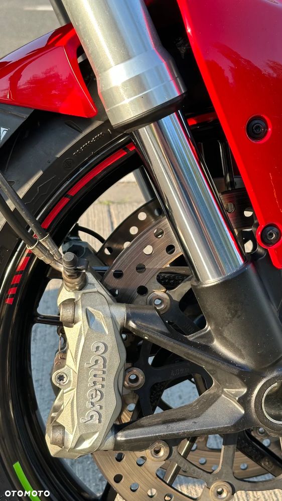 Ducati Monster - 4