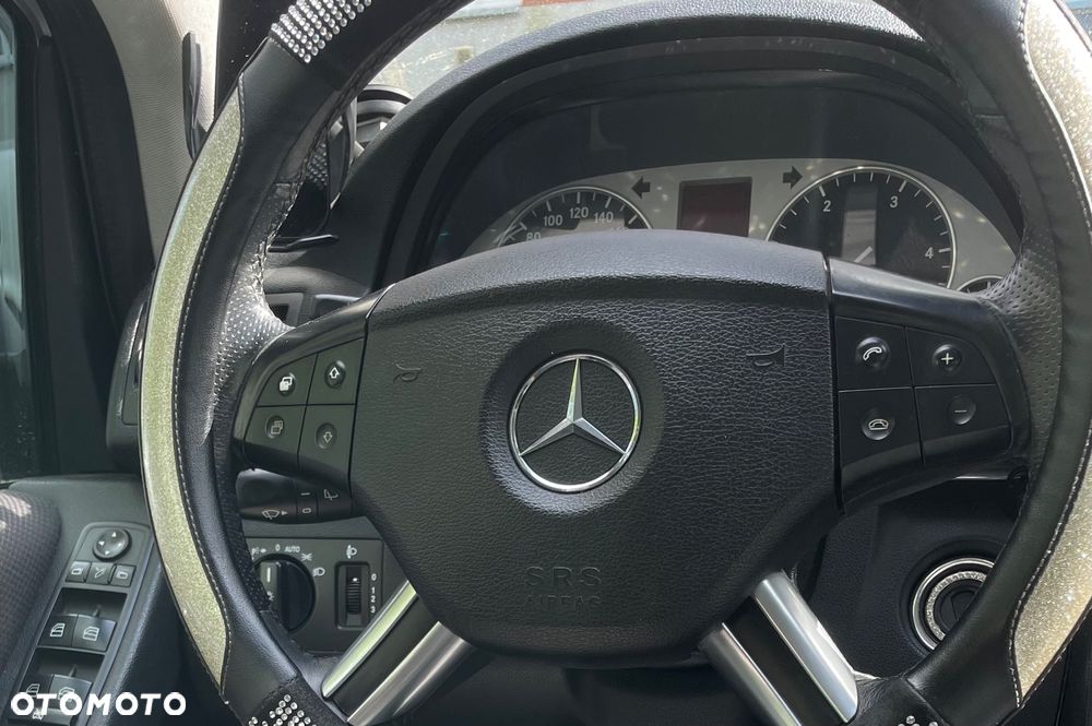 Mercedes-Benz Klasa B - 9
