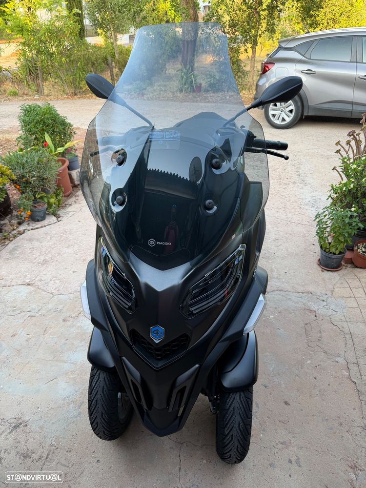Piaggio MP3 - 1