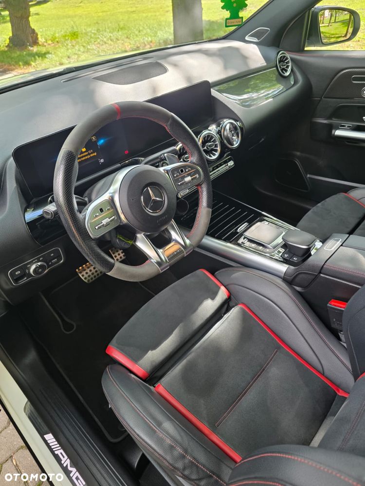 Mercedes-Benz GLA - 5