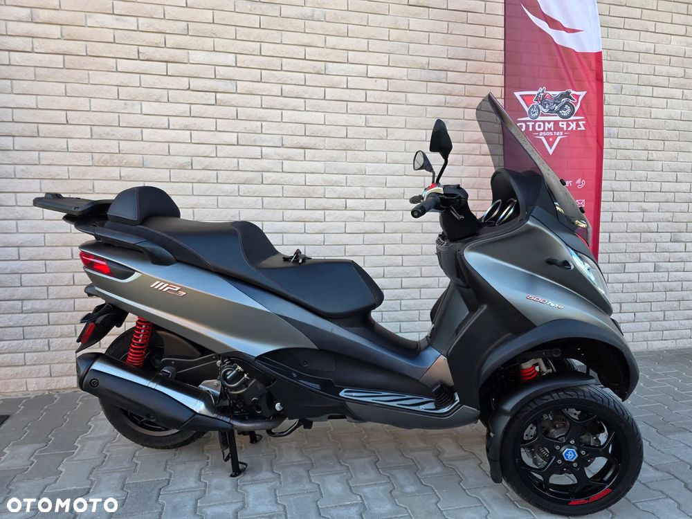 Piaggio MP-3 - 12