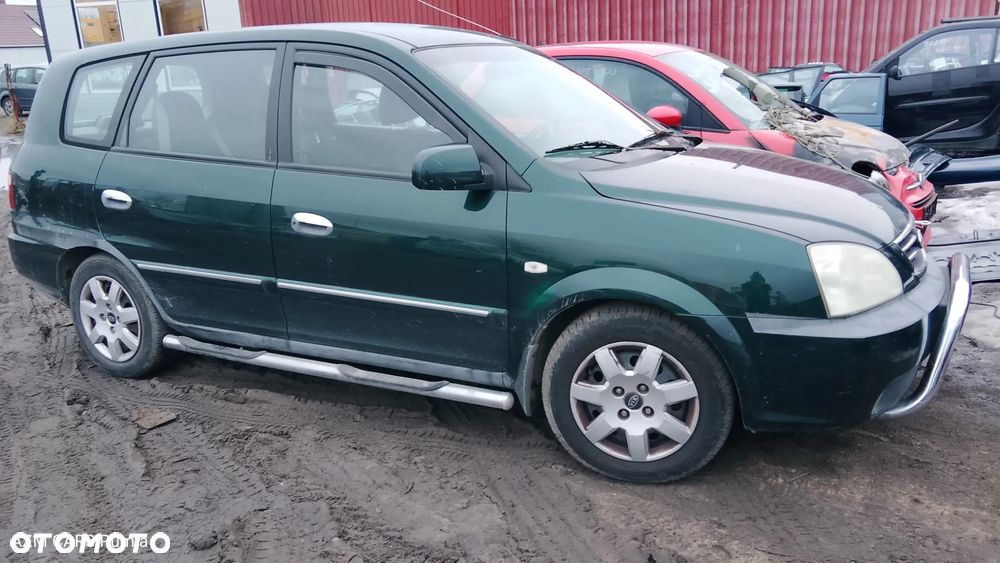 KIA CARENS BENZYNA - 1