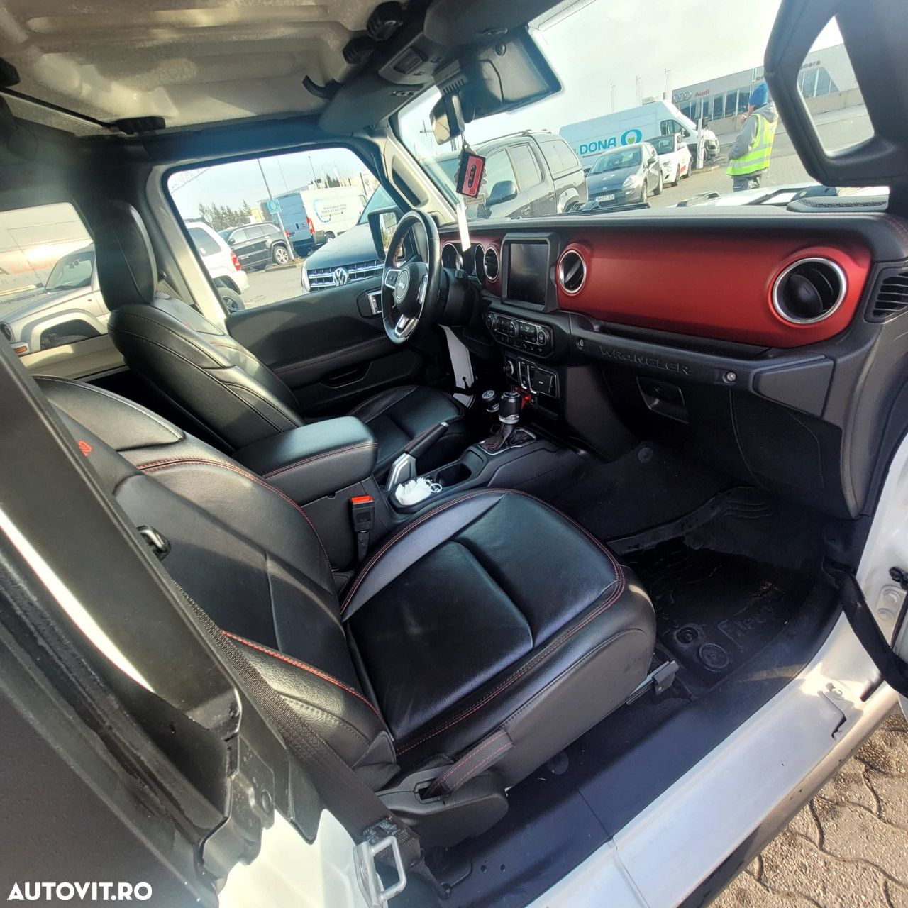 Jeep Wrangler - 14