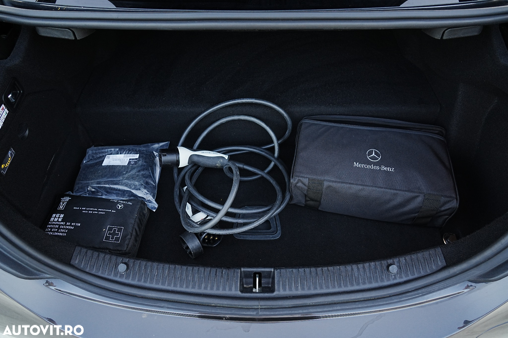 Mercedes-Benz C 300 de 9G-TRONIC AMG Line - 27
