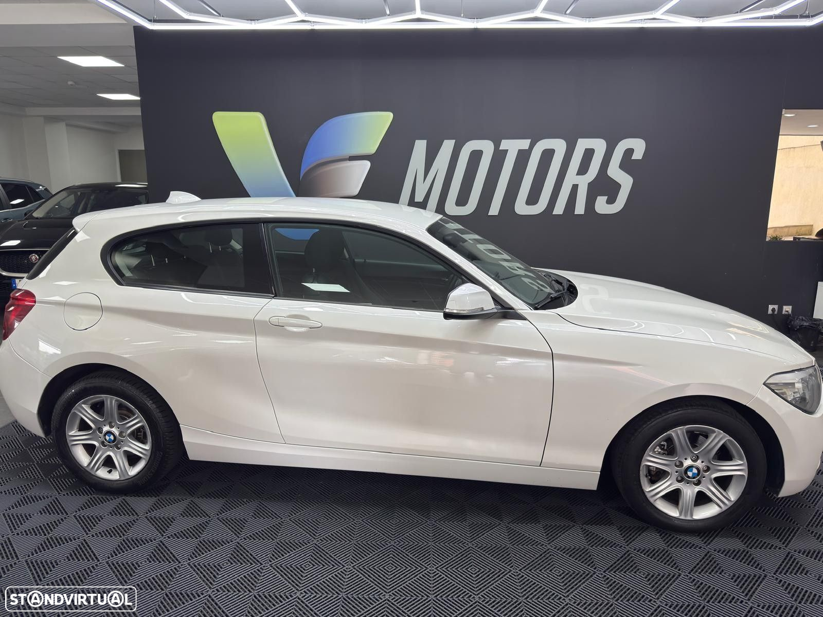 BMW 118 d Line Sport - 9