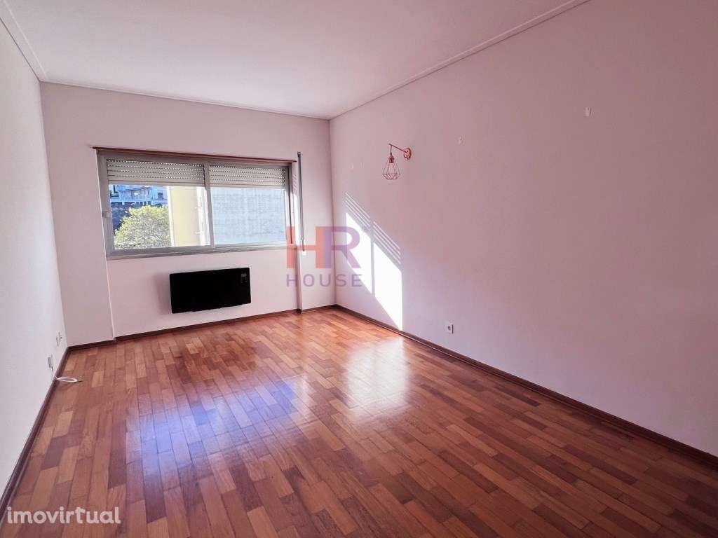 Arrenda-se T1+1 Rua do Brasil - a 200m2 do estádio cidade de Coimbra - Grande imagem: 2/15