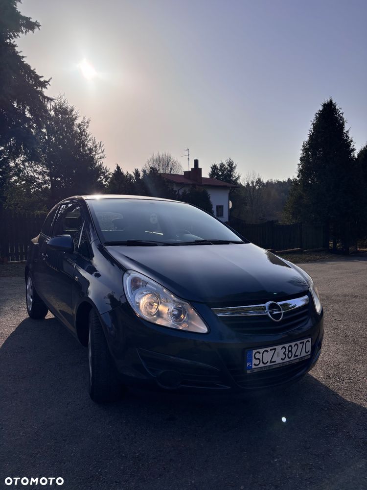 Opel Corsa 1.2 16V Cosmo - 1
