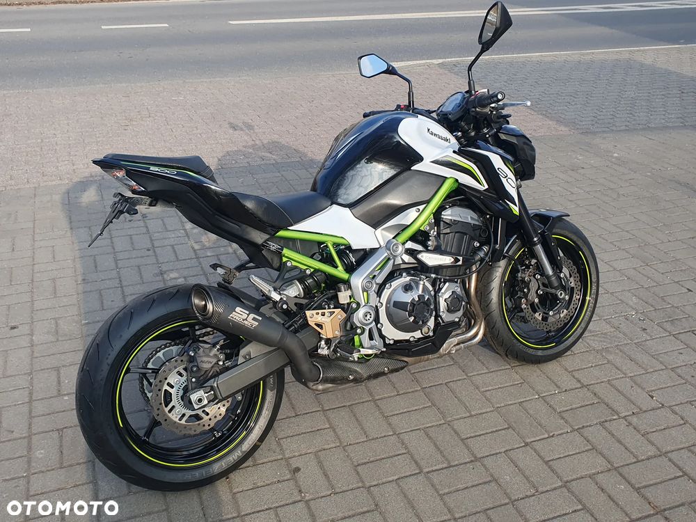 Kawasaki Z 900 - 16