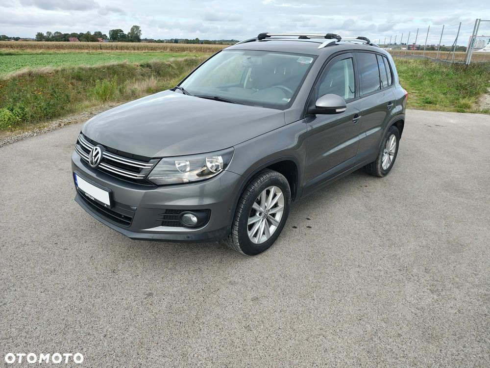 Volkswagen Tiguan - 1