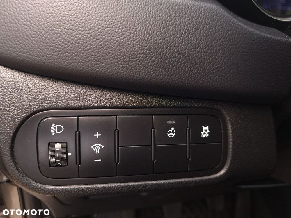 Kia Carens 1.6 GDI L - 15