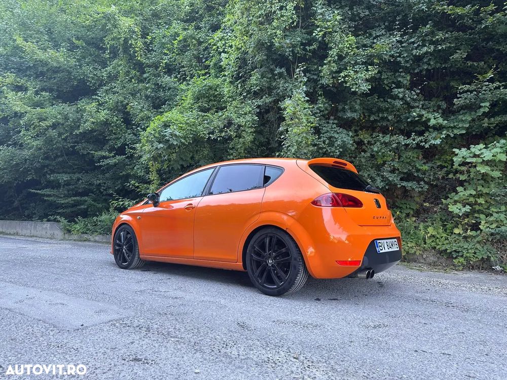 Seat Leon 2.0 T FSI Cupra - 2
