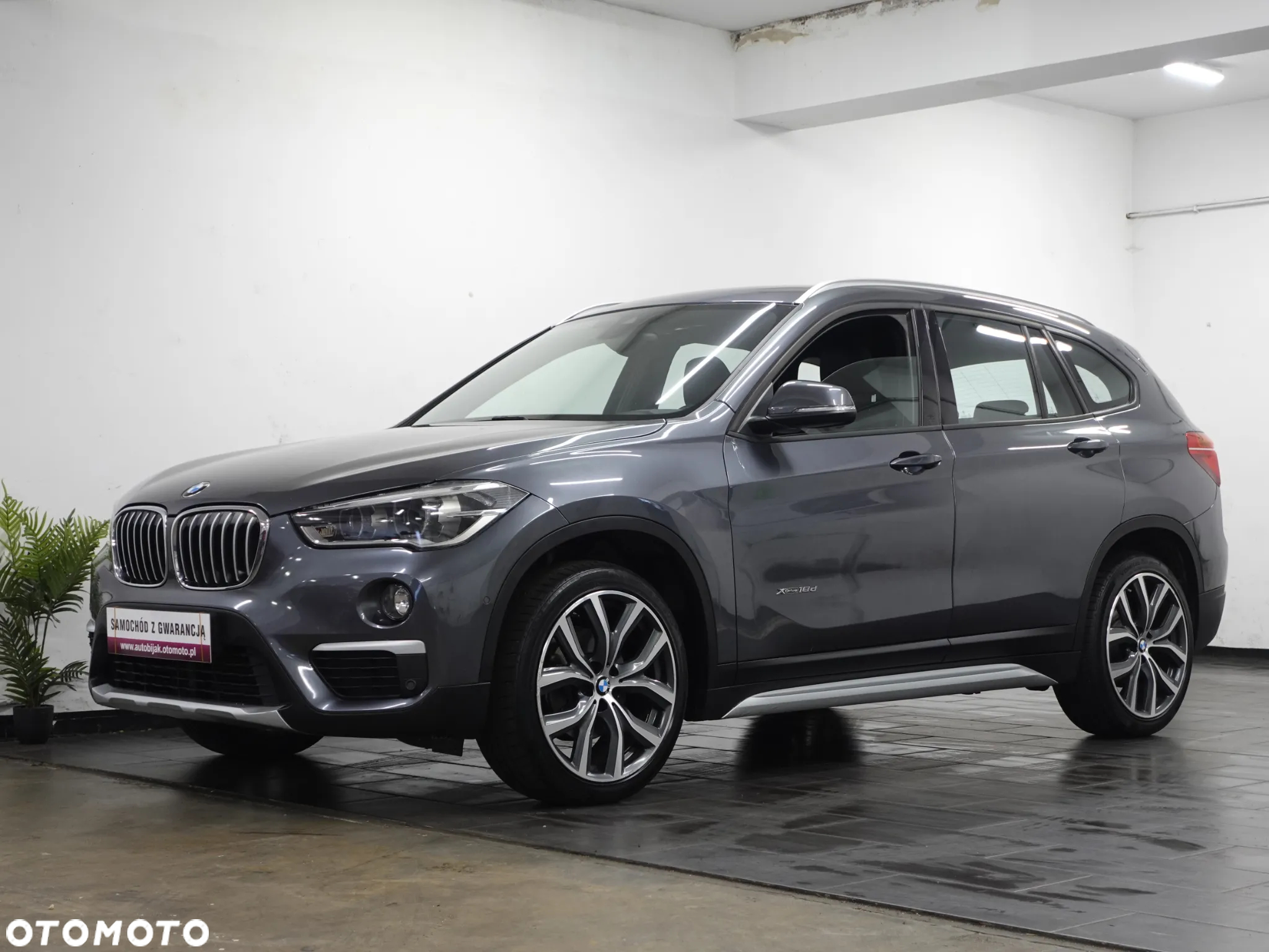 BMW X1 xDrive18d - 4