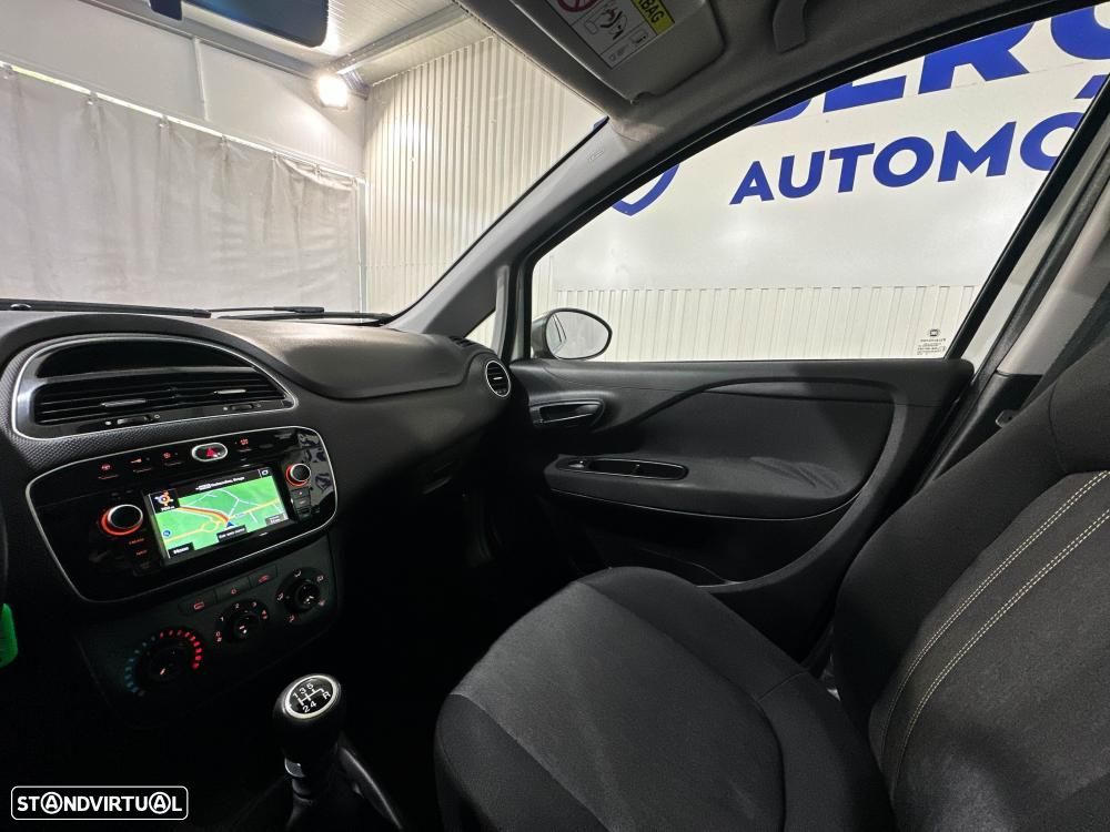 Fiat Punto 1.2 Lounge Start&Stop - 42