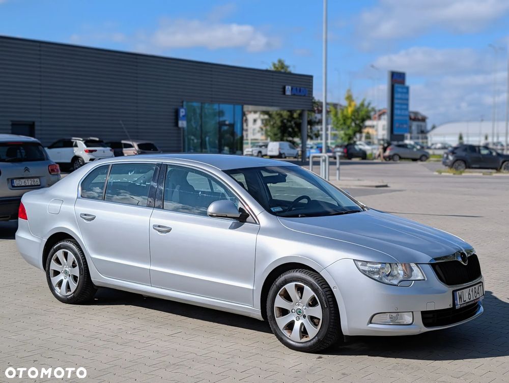 Skoda Superb 1.8 TSI DSG Ambition - 10