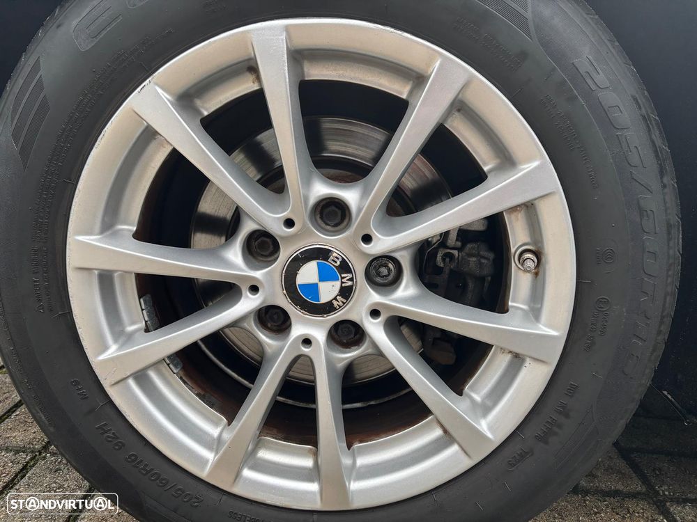 BMW 316 d Line Luxury - 15