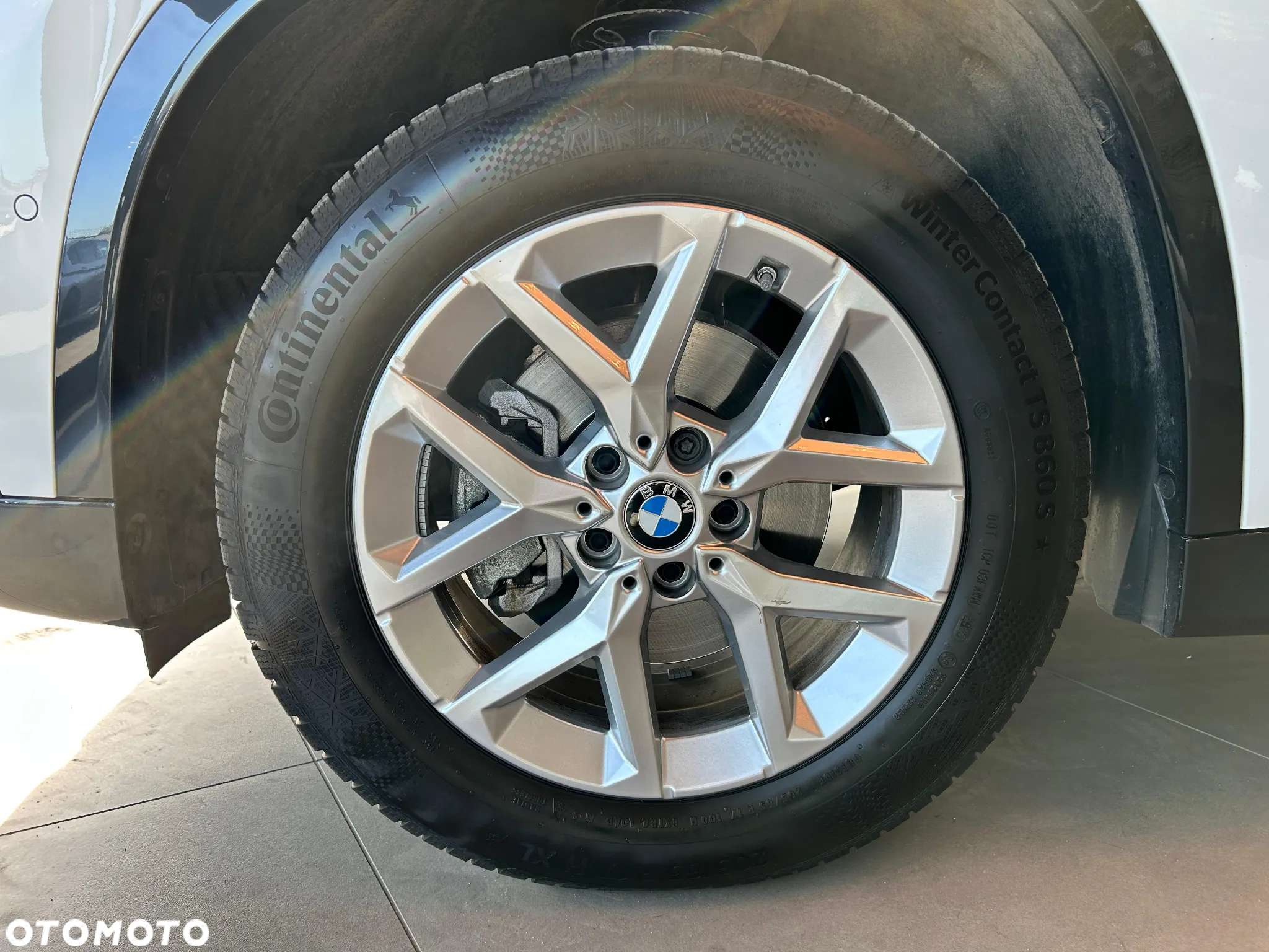 BMW X1 sDrive18i xLine - 16