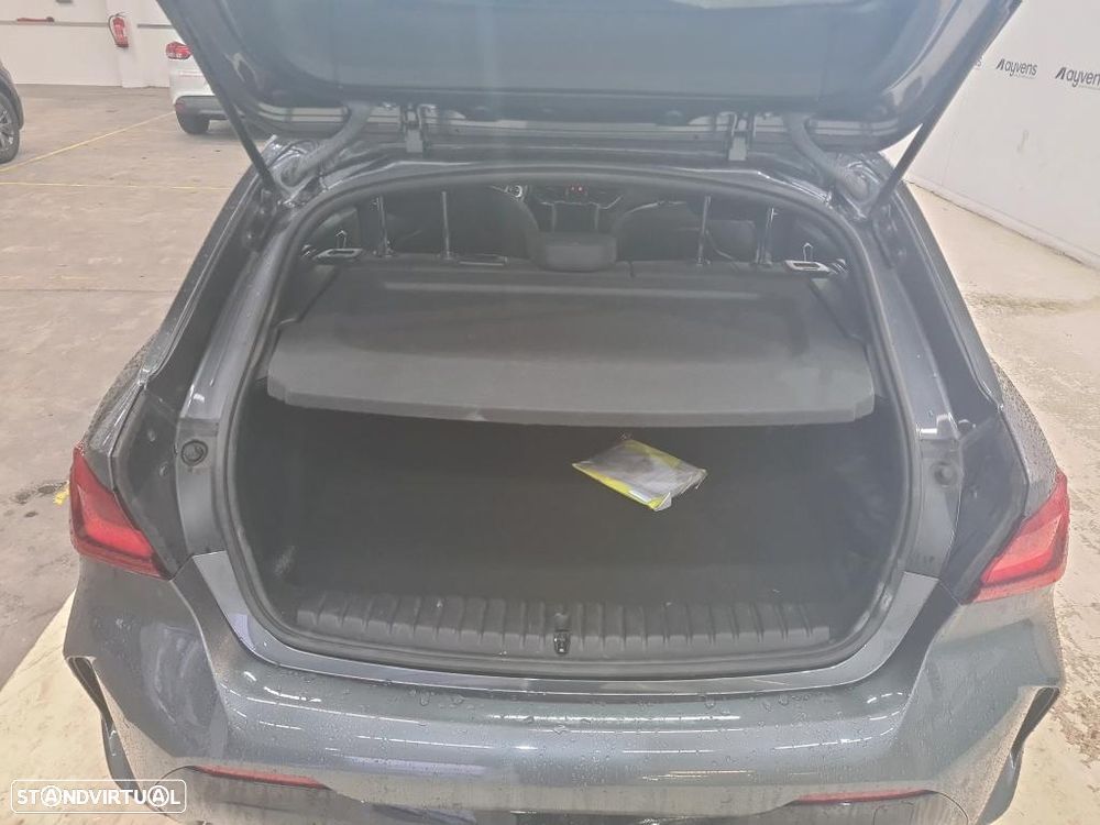 BMW 116 d Corporate Edition M - 10