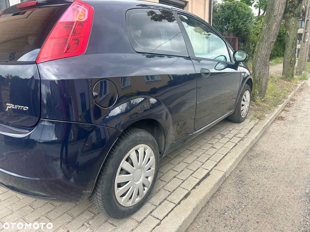 Fiat Punto 1.2 8V - 10