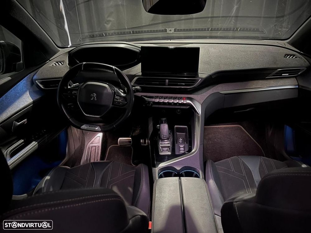 Peugeot 5008 1.5 BlueHDi GT Line EAT8 - 14