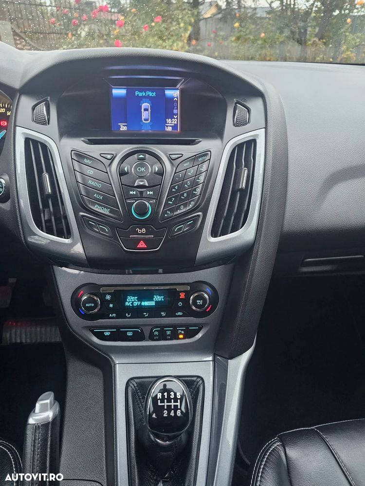 Ford Focus 1.6 TDCi ECOnetic 88g Start-Stopp-System Titanium - 18