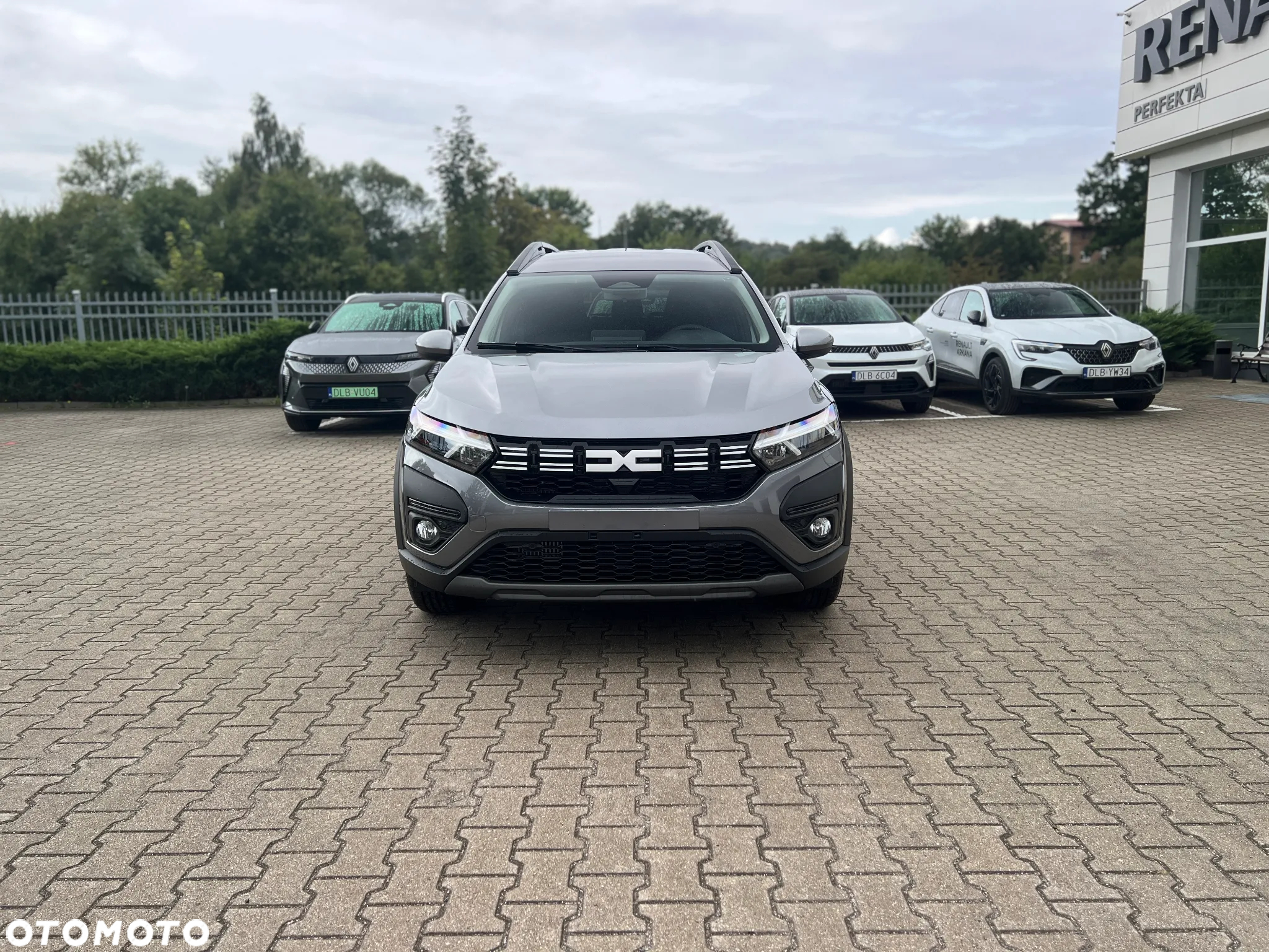 Dacia Jogger 1.0 TCe Expression 7os - 9