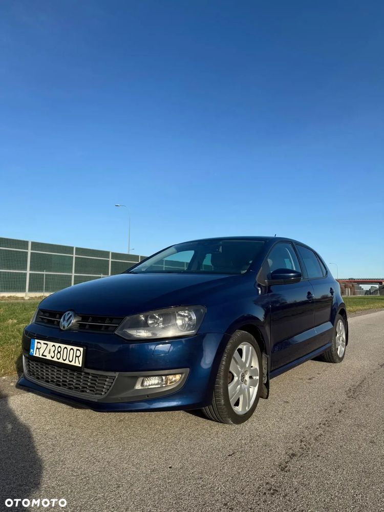 Volkswagen Polo 1.4 16V Highline - 1