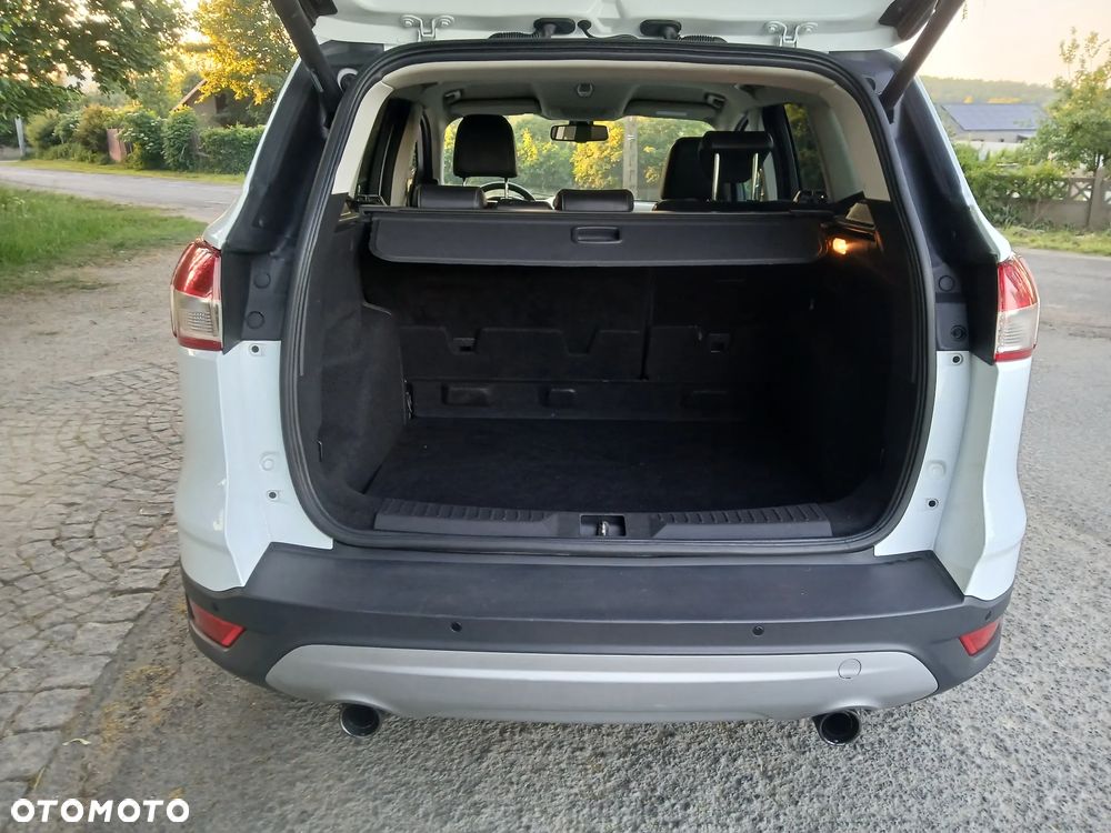 Ford Kuga 2.0 TDCi 4x4 Titanium - 11