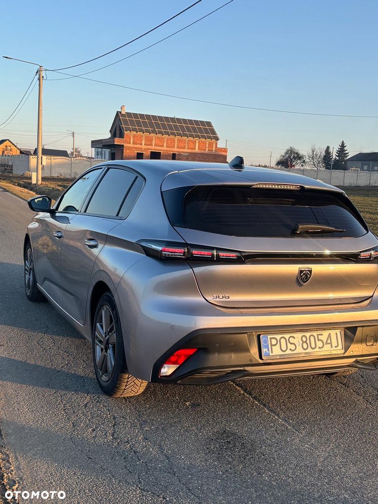 Peugeot 308 BlueHDi 130 EAT8 Style - 13