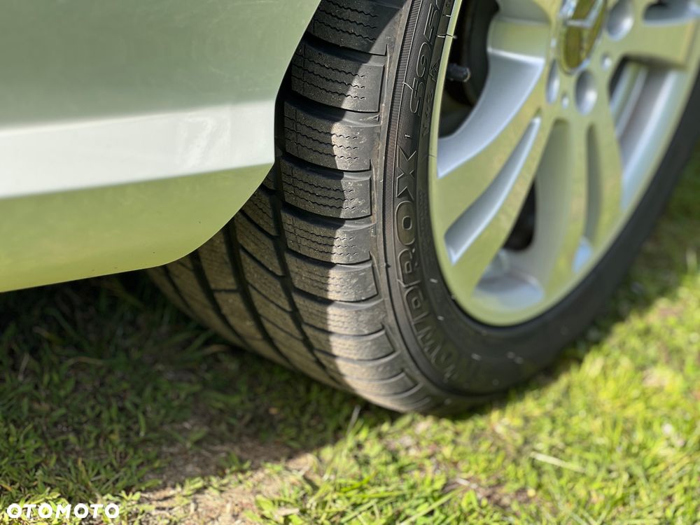 Mercedes-Benz Klasa E 250 CDI DPF BlueEFFICIENCY Automatik Avantgarde - 9