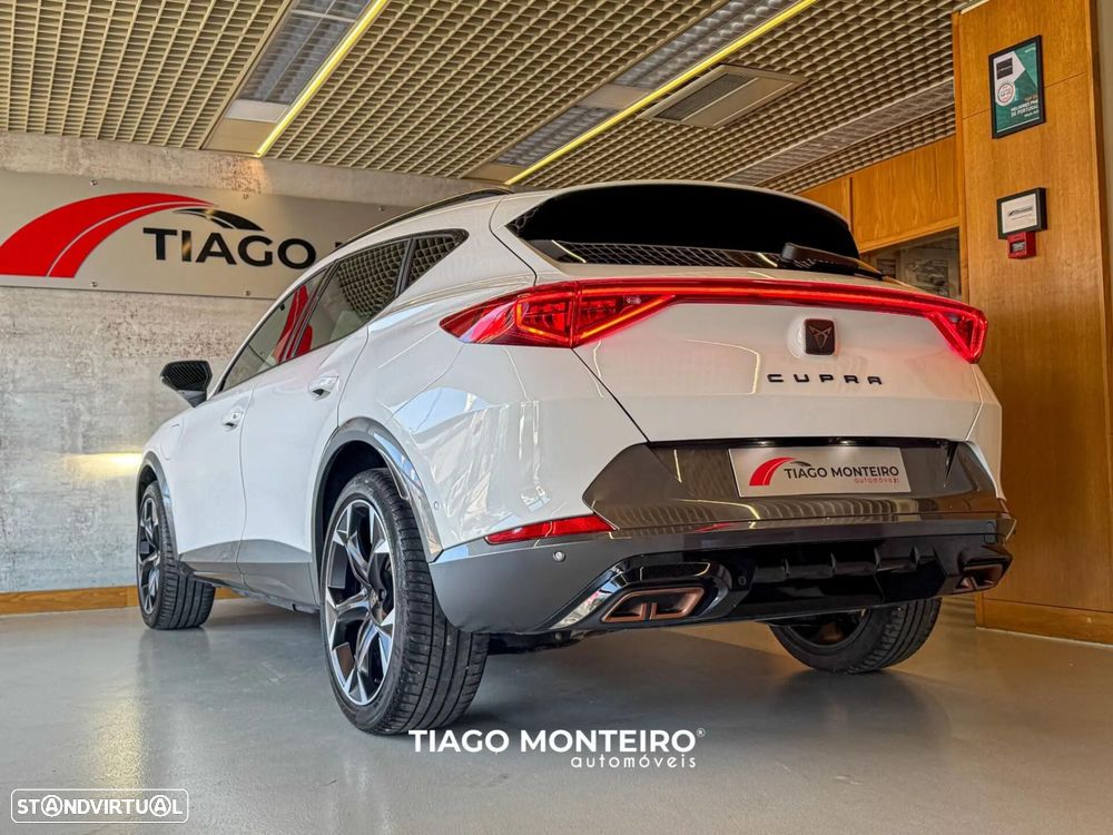 Cupra Formentor 1.4 e-Hybrid DSG VZ - 39