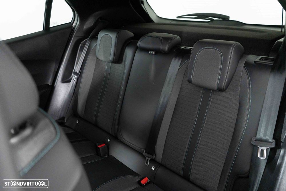 Peugeot e-2008 50 kWh Allure Pack - 9