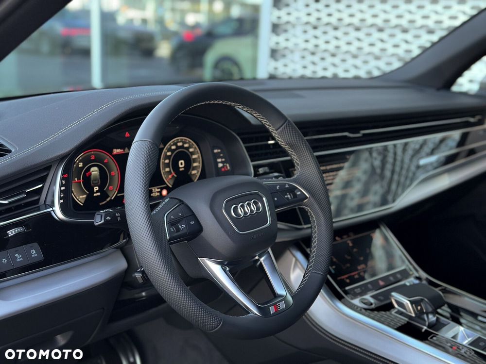 Audi Q7 - 15