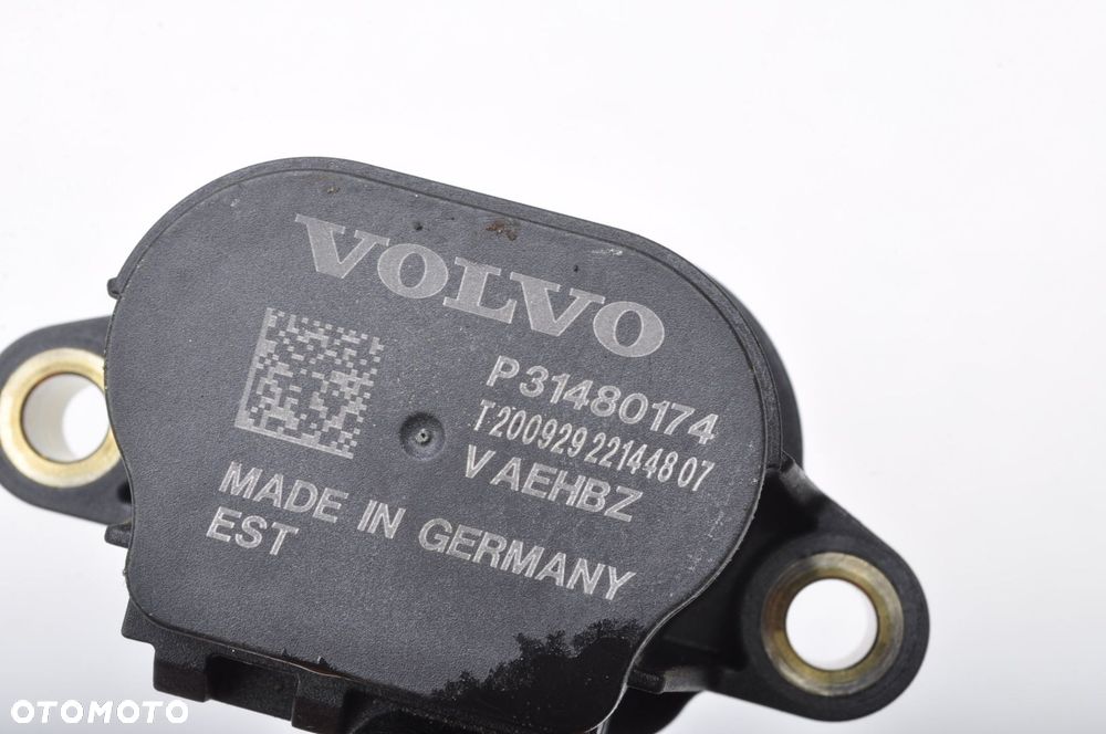 VOLVO XC40 B4 Mild-Hybrid ELEKTROZAWÓR 31480174 2019/09 - - 2