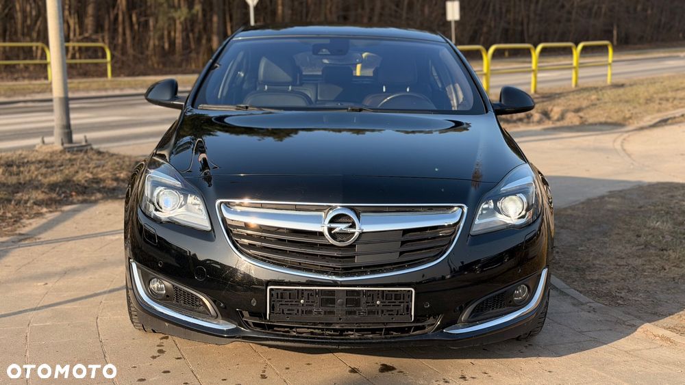 Opel Insignia 2.0 T Cosmo - 2