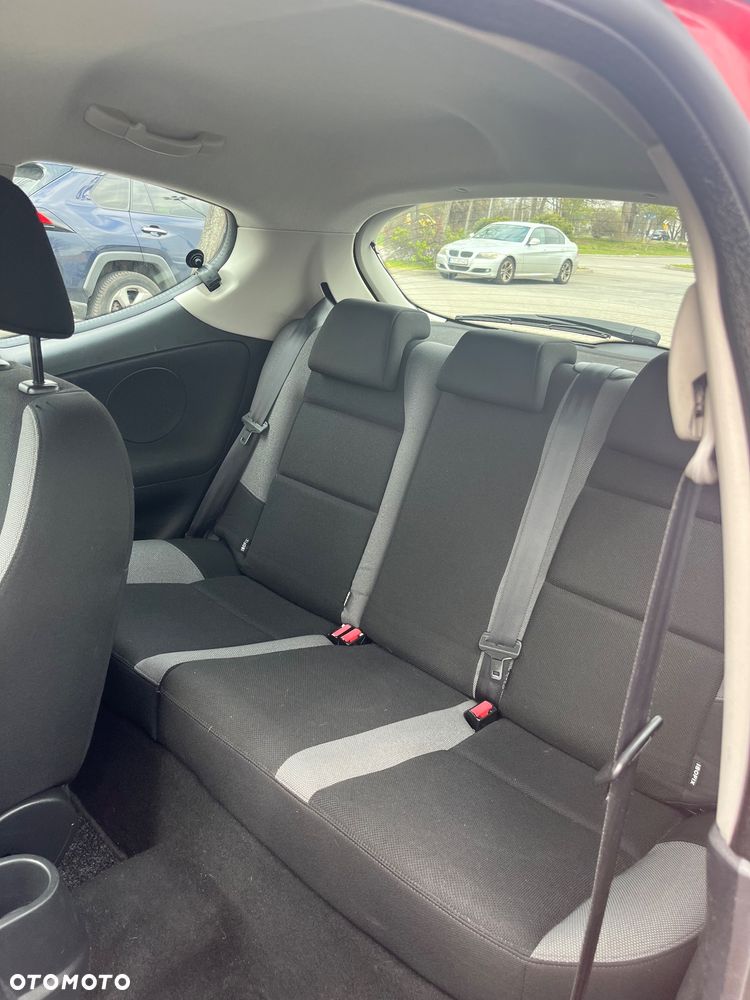 Peugeot 207 1.4 16V Trendy - 13