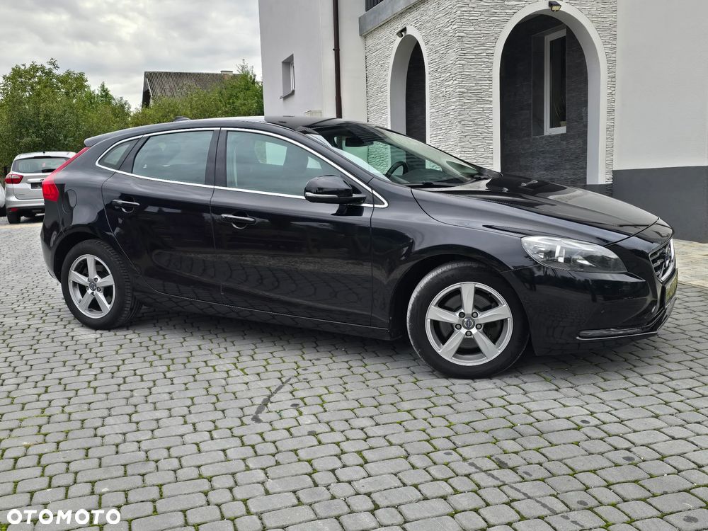 Volvo V40 T3 - 9