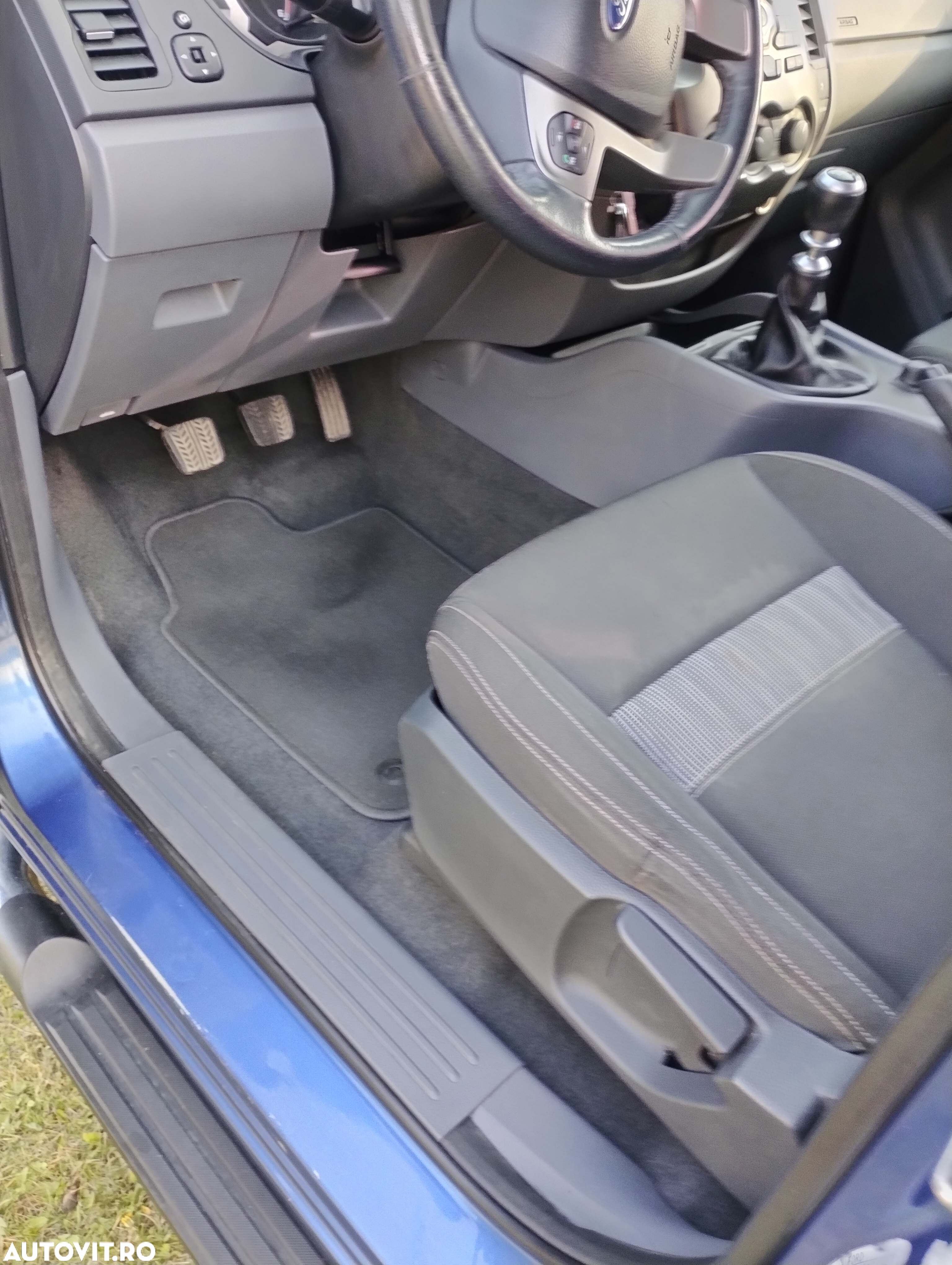 Ford Ranger Pick-Up 4x4 Cabina Dubla LIMITED - 17