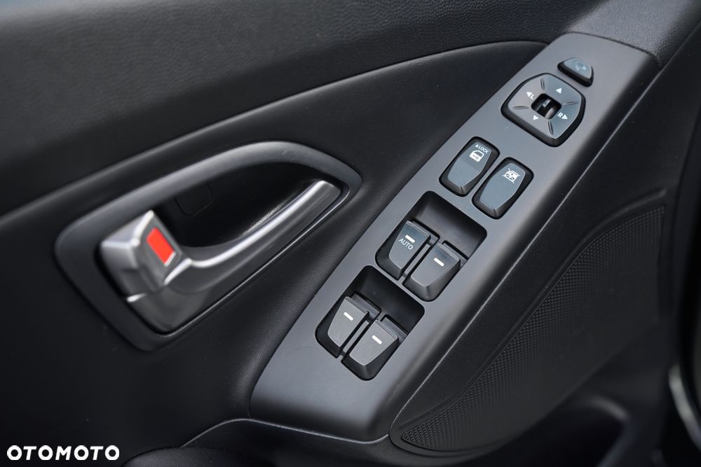 Hyundai ix35 - 12
